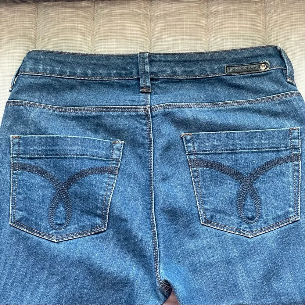 Calvin Klein Stretch Flare Mid Rise Jeans Size: 27/4 - Picture 6 of 16